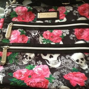 Betsey Johnson zip crossbody bag
