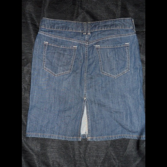 Denim skirt - Picture 2 of 2