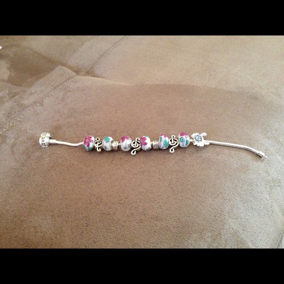 Traded to gabbylovelife