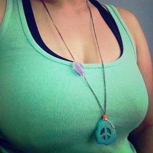 Peace sign Howlite & Amethyst copper long necklace
