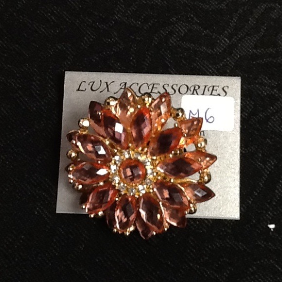 Pretty Pink Flower Ring - Picture 2 of 4
