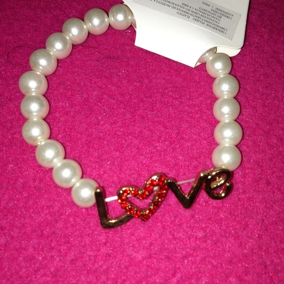❌SOLD❌ Pear Stone "Love" Bracelets - Picture 2 of 3