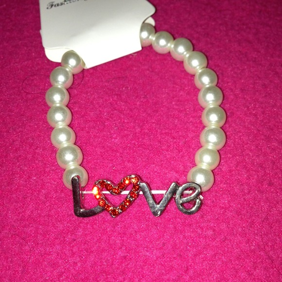 ❌SOLD❌ Pear Stone "Love" Bracelets - Picture 3 of 3