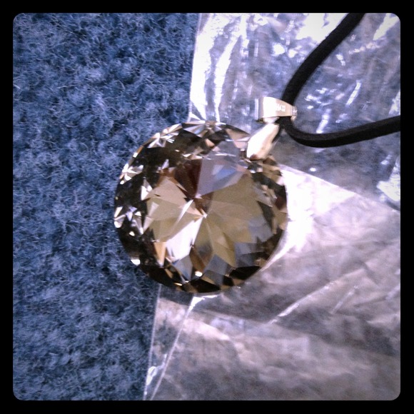 Brand new necklace genuine glass