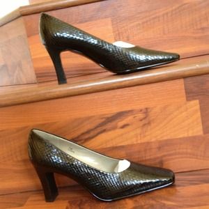 Caressa Black Slip-ons