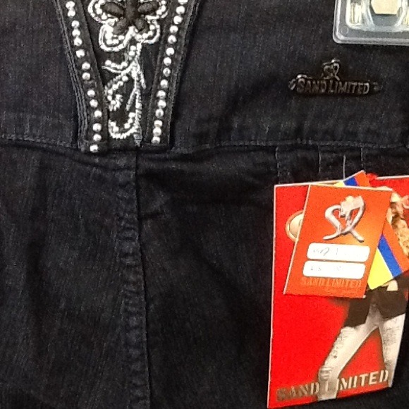 Colombian Jeans - Picture 3 of 4