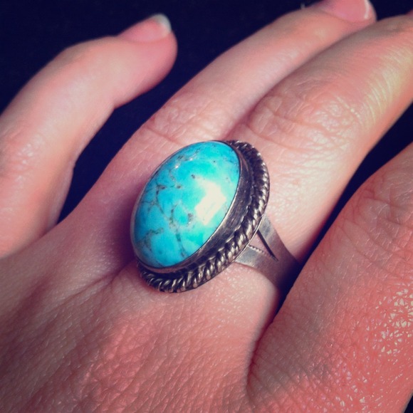 Boho chic turquoise ring