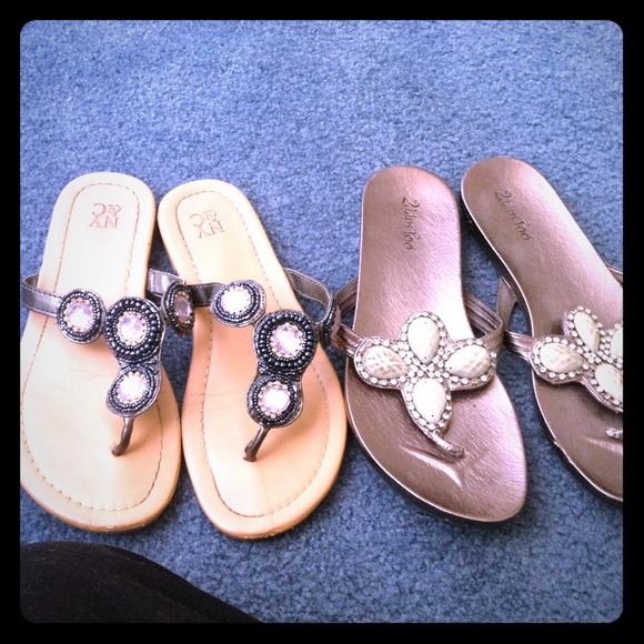 Bundle sandals.