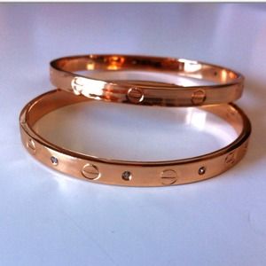 Love Screw Bangle