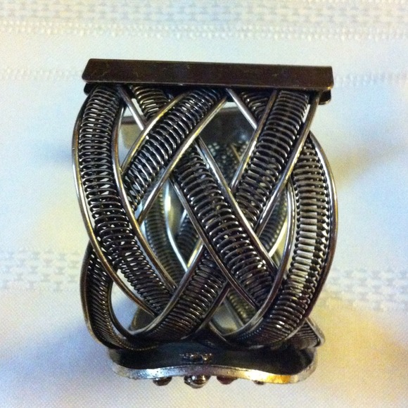 Braided bracelet - Picture 2 of 2