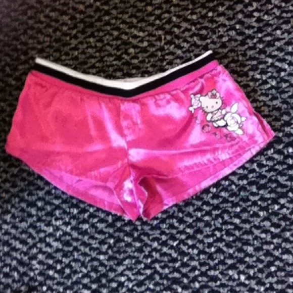 Price reduced/Silky hot pink shorts