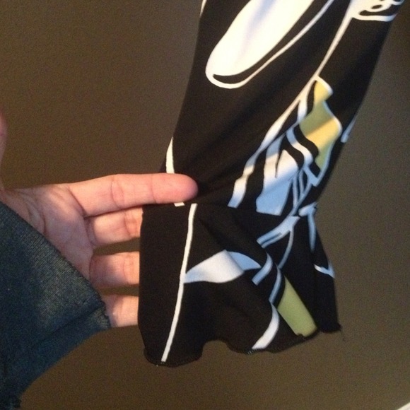 💥SOLD IN BUNDLE💥 - Picture 2 of 3