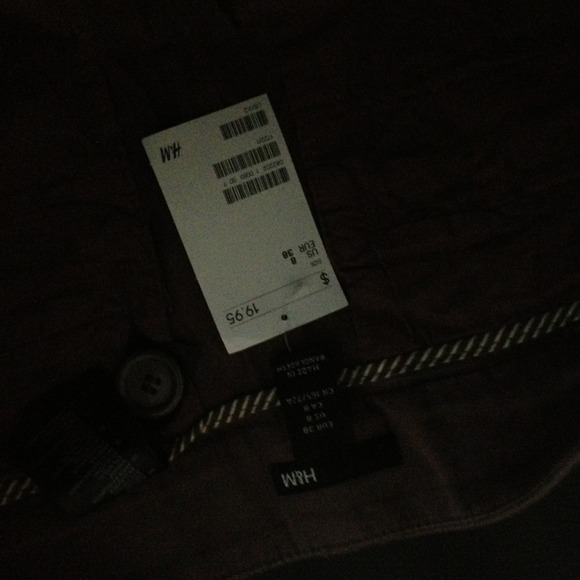 Bundled!! Plum colored H&M shorts - Picture 4 of 4