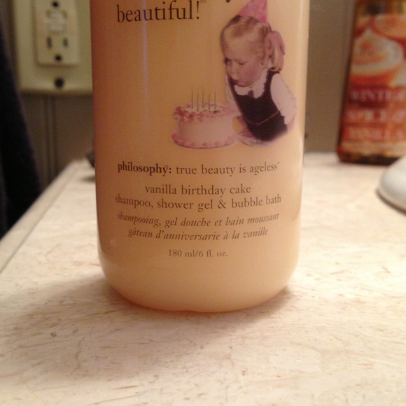 Birthday cake soap - Picture 2 of 2
