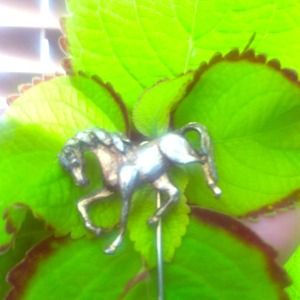 ❌Bundled & Sold❌Vintage Horse Pin
