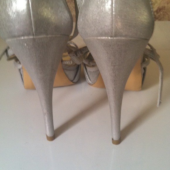 Shoes - Picture 2 of 3