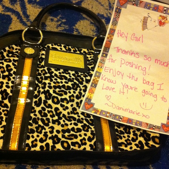 I LOVE IT - Picture 2 of 2