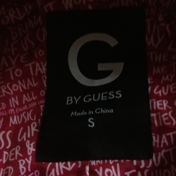 Guess jacket!! - Picture 2 of 3