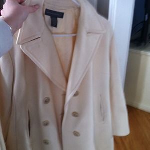 Beautiful cream colored wool coat!