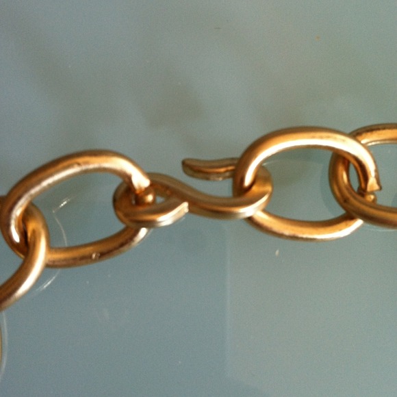 Gold Statement Necklace - Picture 4 of 4