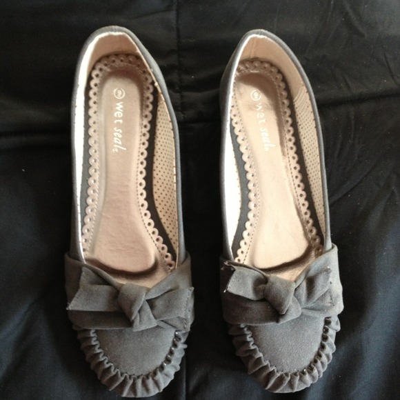 SOLD & BUNDLED!🎀 - Picture 2 of 4