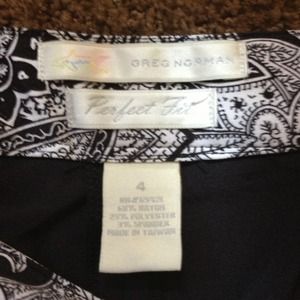 Greg Norman golf skirt. NWT