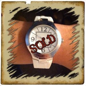Beautiful casual white watch