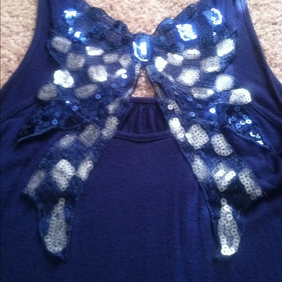 Tank top - Picture 2 of 2