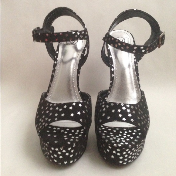 Xx sold xX Star print heels from nasty gal