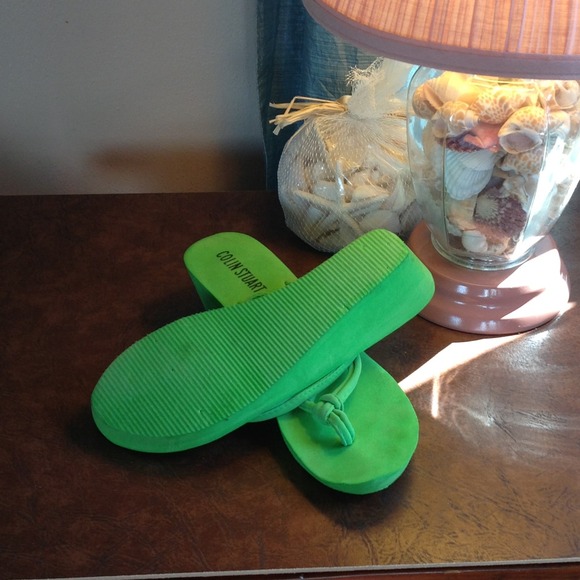 🍏Colin Stuart wedge flip flops: get summer-ready! - Picture 2 of 3
