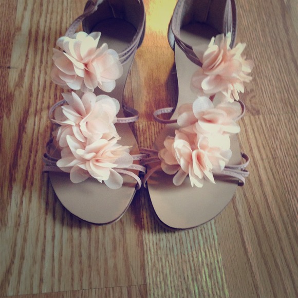 Floral sandals