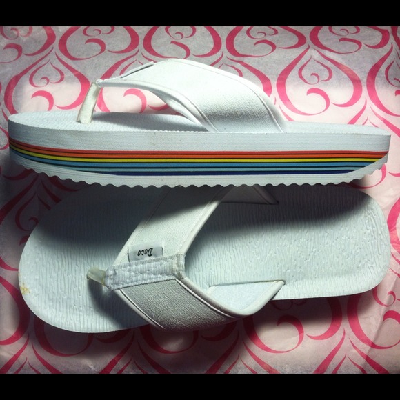 🌟Flip flops🌟👀😱 - Picture 2 of 4