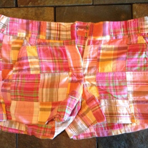 🎀REDUCED🎀J Crew chino shorts size 2