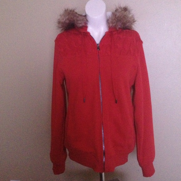 🌟Reduced🌟🔴Great sweater/jacket🔴