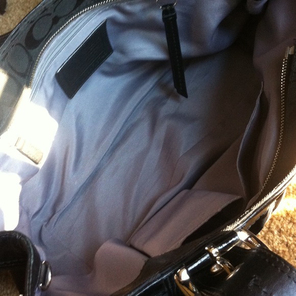 Coach Purse - Picture 4 of 4