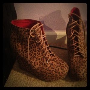 Cheetah Wedges