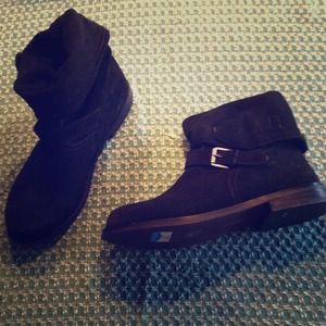 Brand new never worn black ankle boots