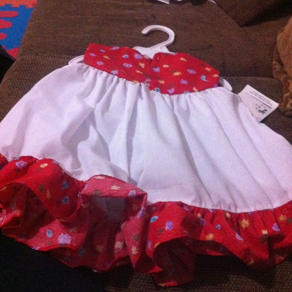 Baby clothes - Picture 2 of 2