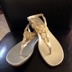 very cute sandals