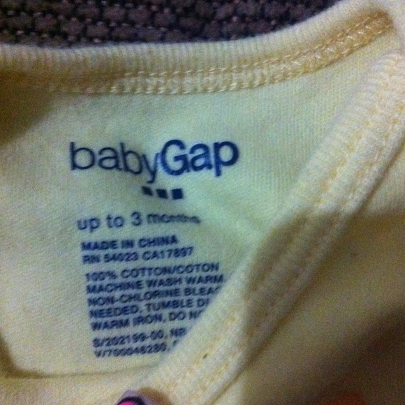 Baby clothes - Picture 3 of 3