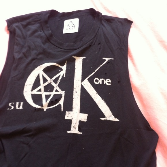 Unif tank