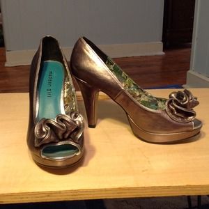 Madden Girl Peep Toe Ruffle Heels