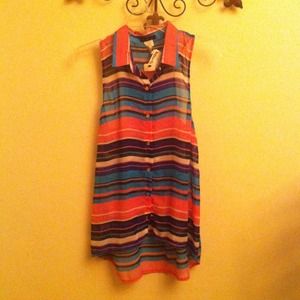⛔SOLD⛔☀NWT☀ Multicolor tank