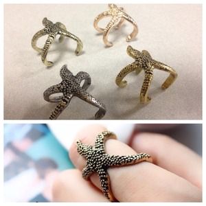 💢REDUCED💢 Unique starfish ring.