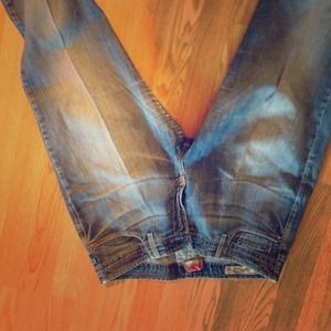 Lucky jeans