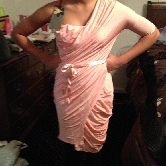 Adorable dress! Just in time for Spring