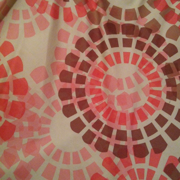 Halter dress - Picture 3 of 3