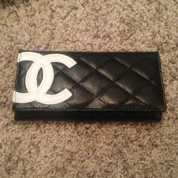 Classic Chanel Wallet
