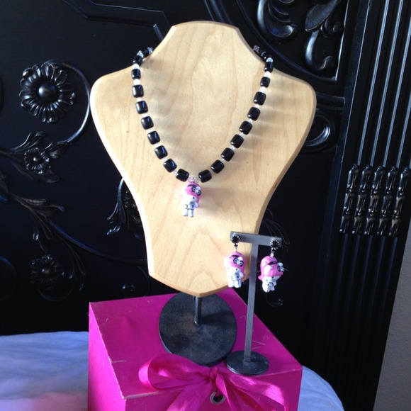 SOLD ❗👏💎TARINA TARANTINO💎