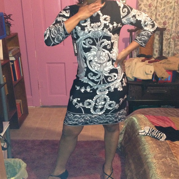 🚫RESERVED🚫Black and white print dress